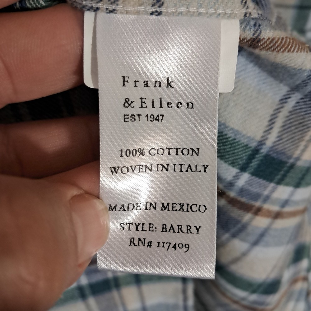Frank & Eileen Barry Flannel Button Down Women's Large Shirt Blue Plaid Preppy - Picture 10 of 13